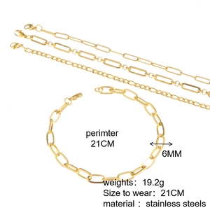 Detailed view of 18k gold plated stainless steel bracelet set with size and weight info