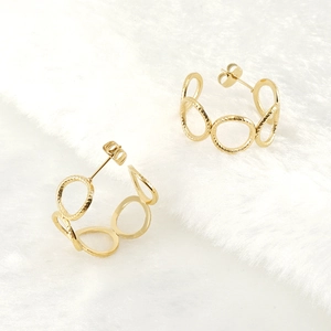 18K gold hollow C-shaped stainless steel earrings with textured circular links
