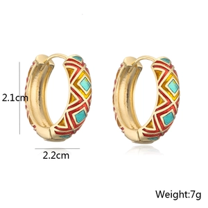 Detail view of 18K gold-plated enamel hoop earrings showing dimensions 2.1cm and 7g weight