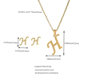 Guida dettagliata alle taglie per set di collana e orecchini a lettera 'H' in acciaio oro