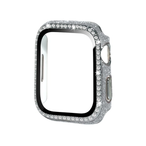 Vue détaillée de la coque Apple Watch argentée pailletée avec strass scintillants