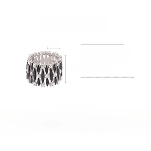 Dettaglio delle dimensioni del bracciale con strass con parametri di lunghezza e larghezza