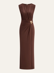 Brown sleeveless maxi dress with side ruching and elegant gold metal waist ornament