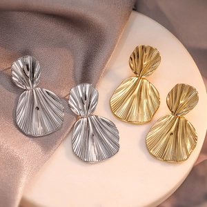 Vintage Gold Silver Plated Copper Fan Shape Pleated Drop Earrings For Women Geometric Double Layer Shell Textured Jewelry