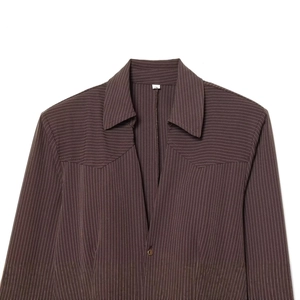 Blazer corto da donna a righe marrone scuro con spalline imbottite e trama raffinata