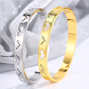 Stainless Steel Hollow Heart Rhinestone Bracelet For Women Elegant Gold Silver Color Non Fading Fashion Jewelry Gift