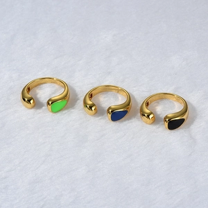 Three-piece set of gold-plated adjustable rings with green blue and black enamel drips