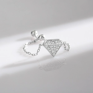 Luxurious S925 sterling silver ring with sparkling diamond design and polished finish