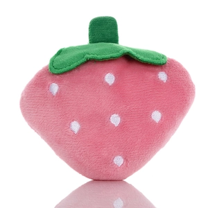 Pluche aardbei hondenspeelgoed in roze met witte stippen en groene blaadjes