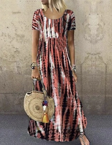Maxi abito estivo con stampa tie-dye, maniche corte e scollo rotondo per uno stile casual