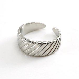 Minimalist silver stainless steel open ring with textured diagonal stripes pattern