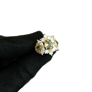 14k gold plated oval olive green zircon ring featuring a vintage floral cluster design