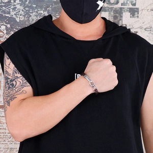 Men's minimalist multi-layer woven leather bracelet with silver metal ring clasp