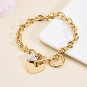 Double heart pendant bracelet with OT toggle clasp and gold-plated thick chain links