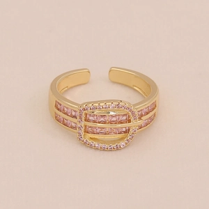 Bague ouverte boucle de ceinture dorée avec cœur en zircon rose et cristaux