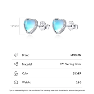 Orecchini a cuore in argento sterling S925 con eleganti intarsi in pietra di luna
