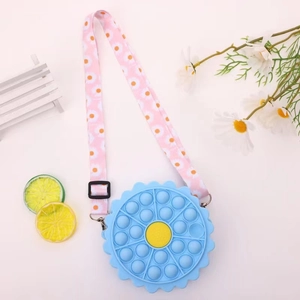 Sac à bandoulière marguerite en silicone pop it pour filles avec sangle réglable amovible
