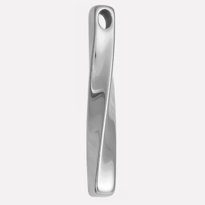 Detailed view of 304 stainless steel twisted vertical bar pendant with polished silver finish