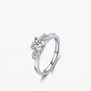 Elegant 925 Sterling Silver Three Stone Zirconia Ring For Women Luxury Round Cut Zirconia Inlaid Wedding Finger Ring Jewelry