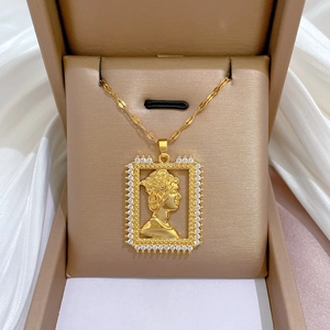 Vintage Portrait Relief Pendant Necklace Titanium Steel Chain Copper Full Cubic Zirconia Gold Plated Jewelry For Women