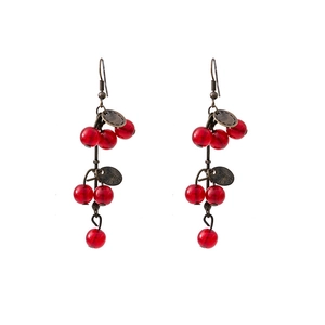 Traditional red beaded cloud earrings with vintage bronze leaves for cheongsam attire