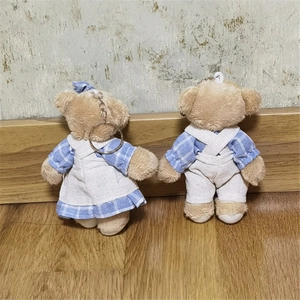 Simpatici portachiavi in peluche a forma di orsetto con abiti a quadri blu per borse