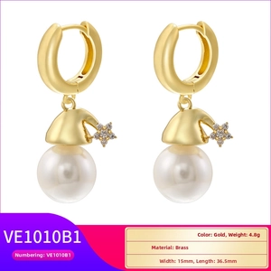Detailed specs of gold brass pearl earrings showing dimensions 15mm by 36.5mm and weight