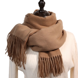 Chic camel herringbone scarf with tassels, soft cashmere feel gradient shawl for women
