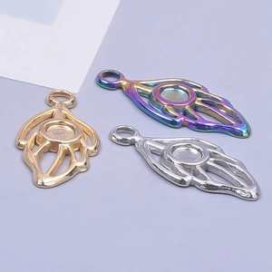 Leaf-shaped stainless steel pendant charms in gold, silver, and rainbow 18k plated finishes