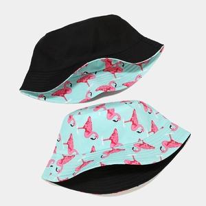 Chapeau bob réversible avec motif flamant rose et côté noir uni pour protection solaire