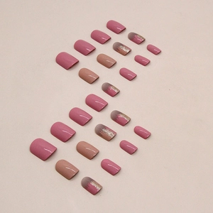 Kurze rosa-nude Ombré-Kunstnägel mit silbernem Glitzer-Finish im 24er-Set