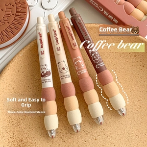 Close-up of the three-color gradient soft grip and 0.5mm nib on Coffee Bear gel pens