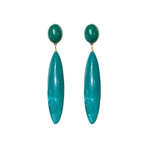 Vintage emerald green teardrop drop earrings with resin texture and golden accents