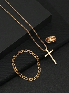 Coffret bijoux dorés avec collier croix, bracelet à chaîne cubaine et bague large