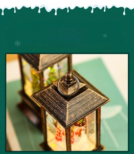 Détail d'une lanterne de Noël en bronze avec anneau métallique pour suspension facile