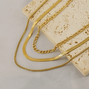 Three-layer 18K gold plated titanium steel stackable box chain and figaro necklace set