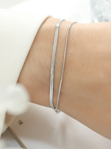 Silver double-layer snake chain and blade chain bracelet in polished stainless steel