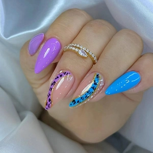 Press On Nails Almond Shape Leopard Print Blue Purple Wavy Pattern Gold Glitter Line Artificial False Nails For Women