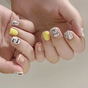 Press On Nails Short Square Yellow Hand Painted Star Bear Glitter Rhinestone Cute Sweet Fake Nails For Girls Women