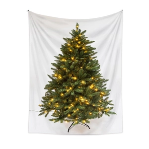 Dettaglio delle luci LED calde integrate sull'arazzo murale con albero di Natale