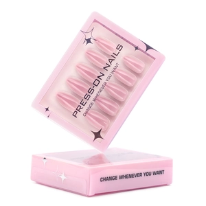 Unghie finte a mandorla corte in rosa gelatina traslucido con confezione scatola minimal