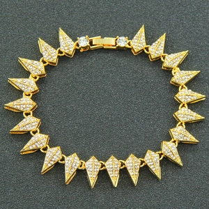 Hip hop men's gold plated bracelet with sparkling full diamond studded spiked links