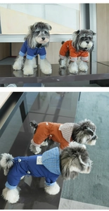 Dettaglio cappotto impermeabile scozzese per cani con coulisse regolabile e cappuccio