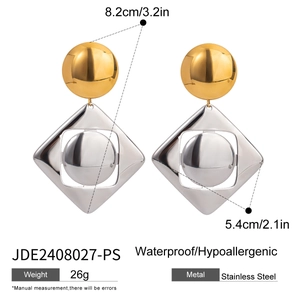 Detailed technical spec showing hollow diamond bicolor earrings with product dimensions