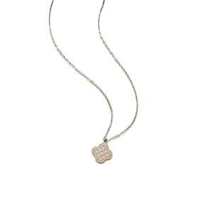 Elegant silver four-leaf clover bracelet with star texture and beaded edge design