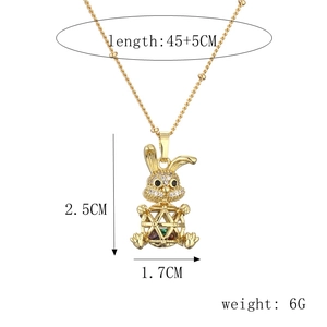 Detailed size chart for rabbit pendant necklace showing 2.5cm height and 45cm chain length