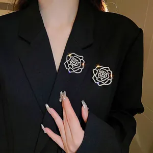 Elegant Hollow Camellia Flower Brooch Alloy Rhinestone Sparkling Crystal Pin For Women Suits Dresses Wedding