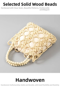 Détail du sac tissé main avec perles en bois clair et doublure à cordon beige
