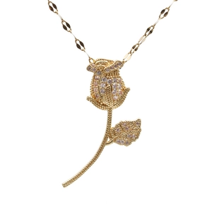 Golden rose pendant necklace with pink zircons and stylish gold-plated lip chain link