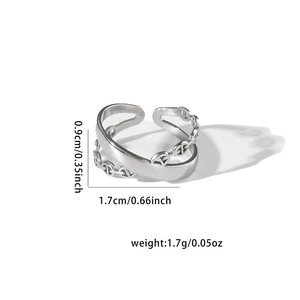 Detailed size chart for silver open ring with dimensions 0.9cm width and 1.7g weight